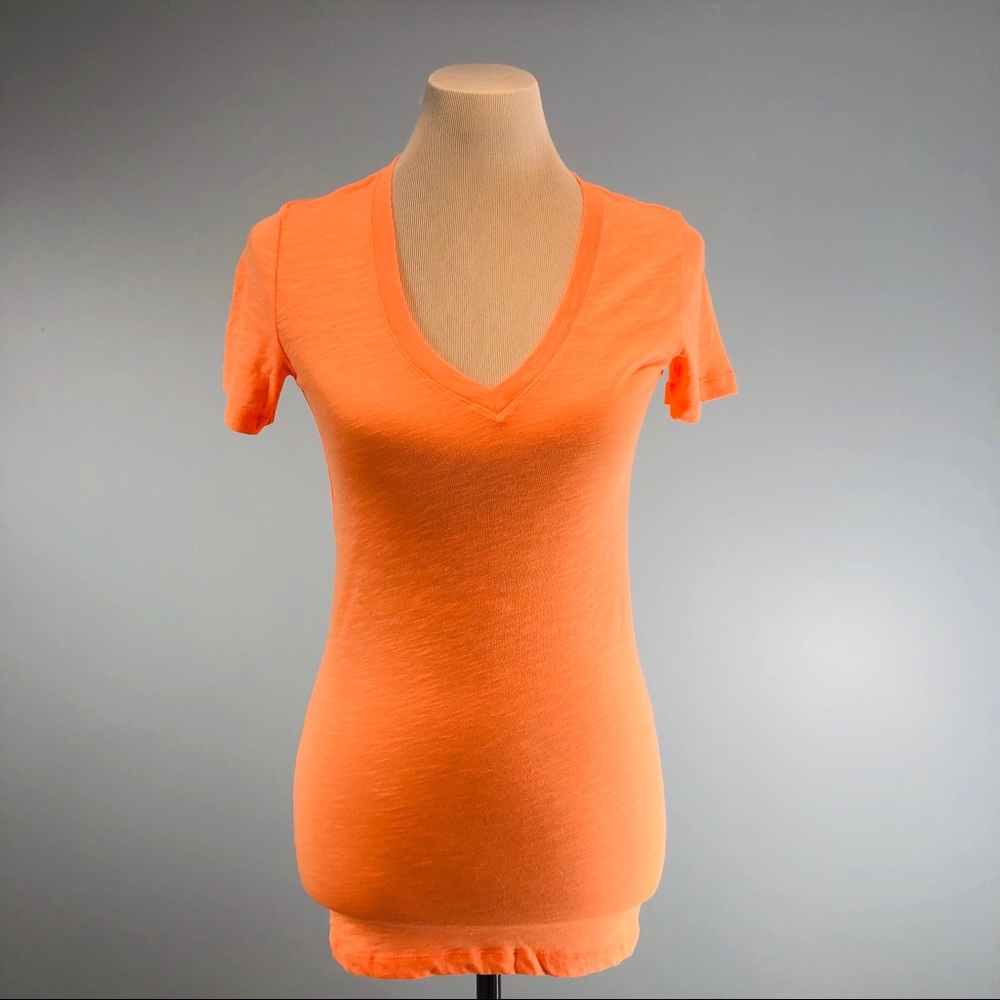 Pink Victoria’s Secret Orange T-shirt V-neck SM